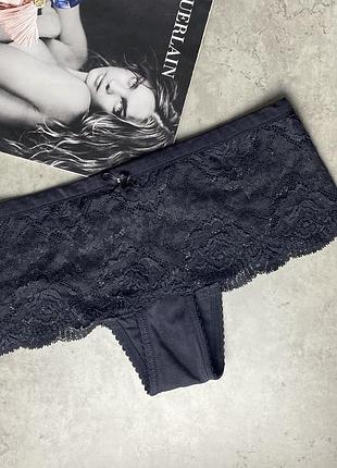 Великолепные черные трусики с кружевом