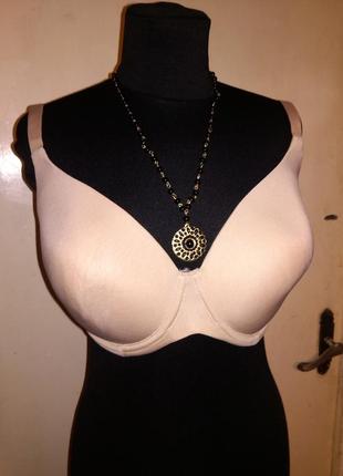 Нюдовый,гладкий,плотный лифчик,бюстгальтер на косточках,большого размера,90f hunkemoller