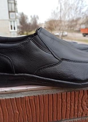 Невесомые новые кожаные туфли, мокасины tred sate