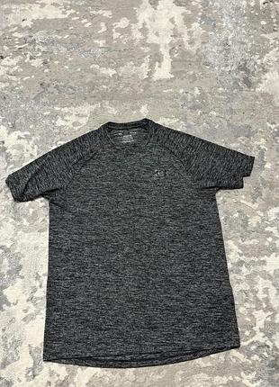 Спортивная мужская футболка для спорта для бега under armour