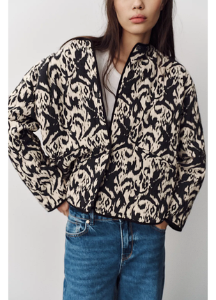 Утеплена куртка zara
