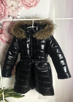 Зимове пальто до -30 морозу, натуральна опушка єнот тканина чорний лак монклер2 фото