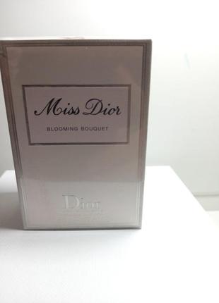 🌹dior miss dior blooming bouquet

🌹туалетна вода

100ml