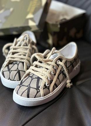 Кросівки демісезон