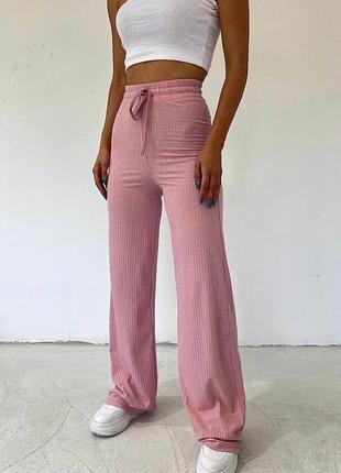 Штани у рубчик