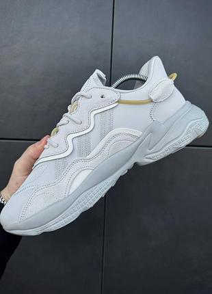 Кроссовки adidas ozweego