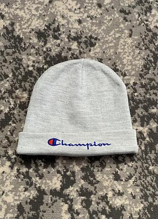 Продаю шапку champion оригінал