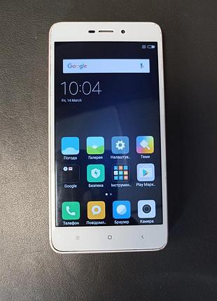 Xiaomi redmi 4a 2/16 в гарному стані