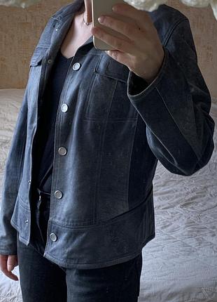 Шкіряна куртка