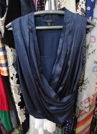 Красивая атласная блуза coast