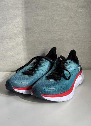Hoka one one clifton 8
