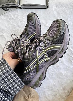 Кросівки asics