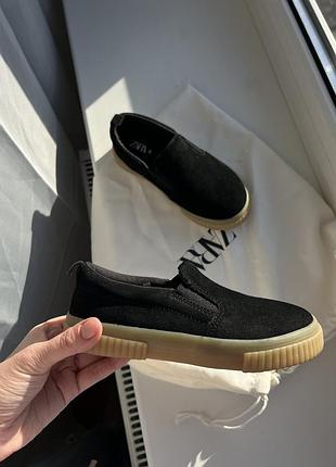 Лоферы zara