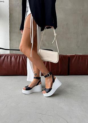 Стильные крутые босоножки 🌐