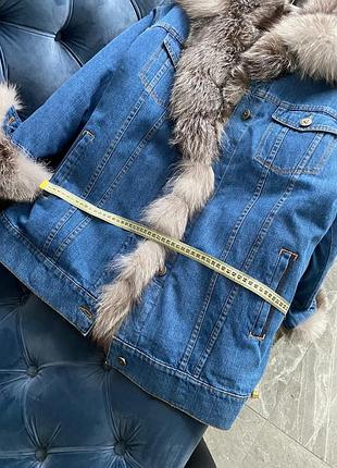 Продам джинсову куртку з натуральним хутром чорнобурки