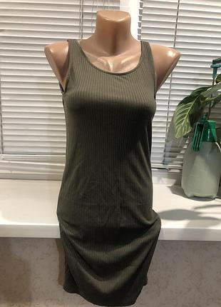 Нова натуральна сукня в рубчик