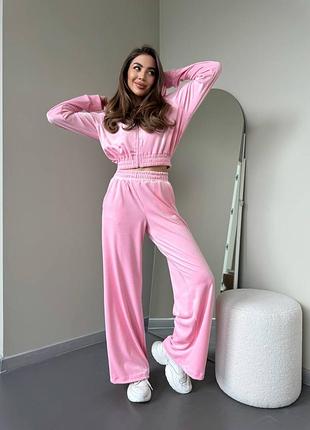 Велюровий спортивний костюм