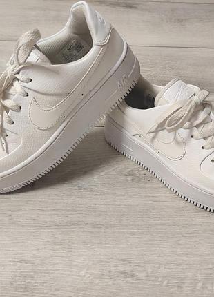 Женские кроссовки nike air force white sage af 1 ( высокая подошва) 37-37,5 размер.