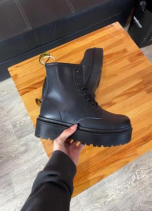Dr martens jadon mono black чорні черевики на товстій підошві доктор мартінс жадон