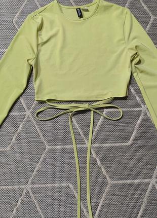 Укорочена кофта divided