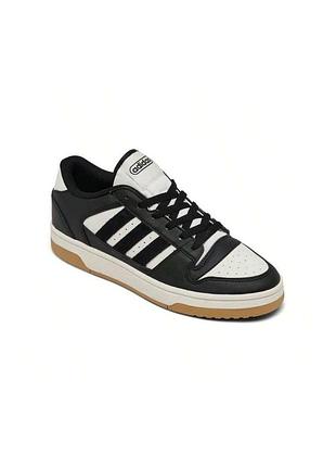 Женские кроссовки adidas