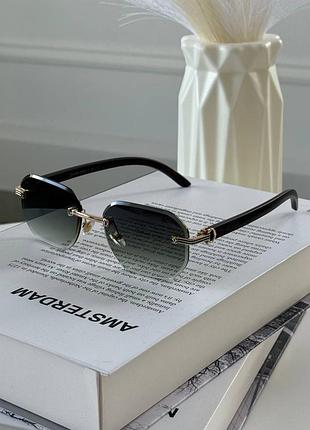 Сонцезахисні окуляри