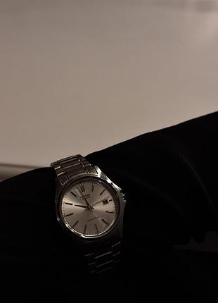 Часы casio серебряные