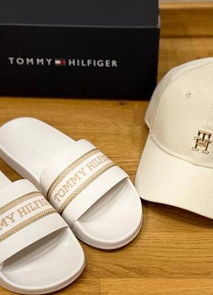 Шльопанці і кепка tommy hilfiger  оригінал