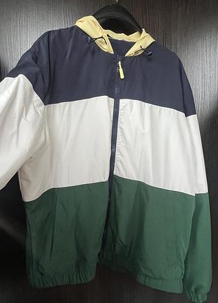 Куртка/ветровка