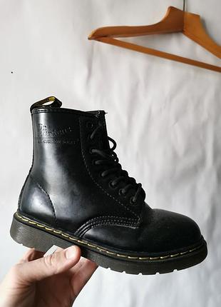 Черевики dr.martens