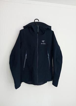 Arcteryx женская куртка softshell ( оригинал )