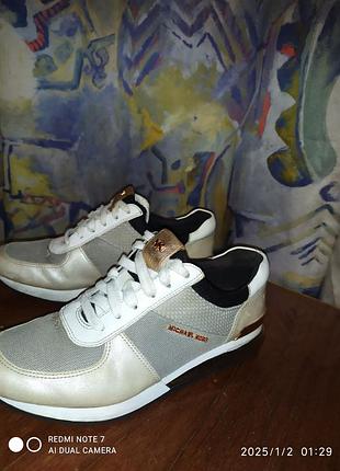 Кожаные кроссовки michael kors 37