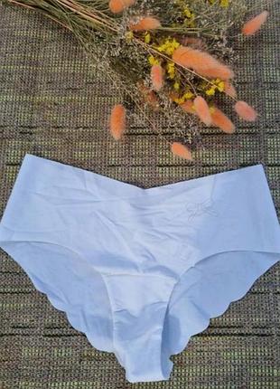 Белоснежные бесшовные трусики sloggi by triumph из тонкой микрофибры