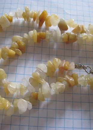 Намисто. намисто. натуральний камінь кварц.