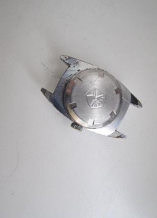 Часы женские "чайка" знак качества.№41