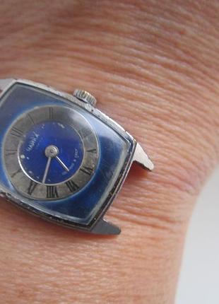 Часы женские "чайка" знак качества.№41