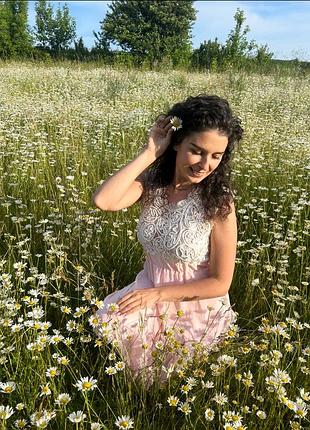 Святкова довга сукня персикова біла довга щифонова з мереживом xs s m