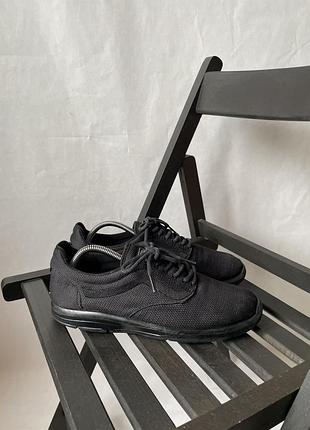 Кроссовки vans