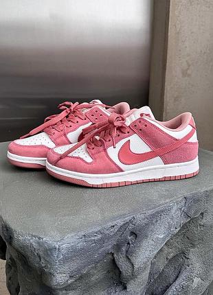 Прекрасные женские кроссовки nike alarm air definition white suede розовые