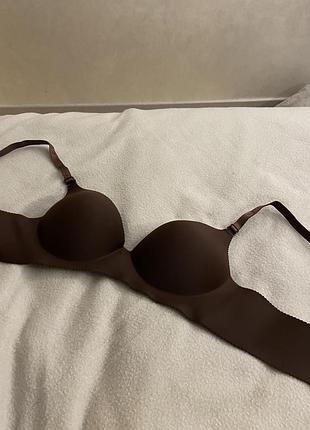Ліфчик новий
