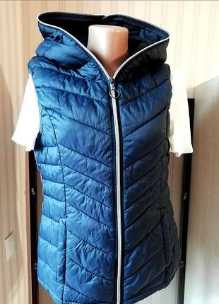Жилетка 44 p fila