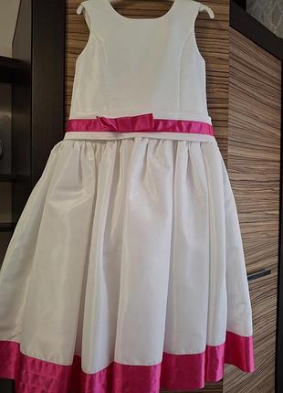 Сукня на випускний ,на святкову подію