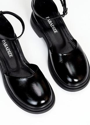 Відкриті туфлі,  натур. шкіра глянець,
устілка - натур. шкіра