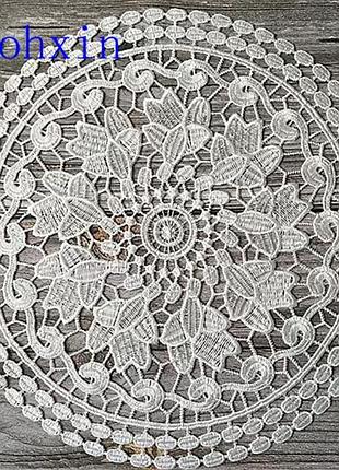 Салфетка белая круглая ажурная 30 на 30 см, винтажная декоративная салфетка
