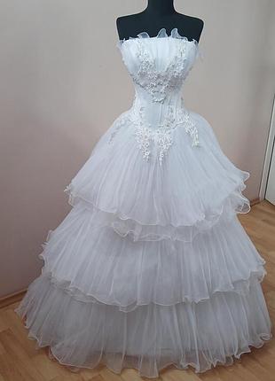 Шикарное свадебное корсетное пышное платье плиссе с вышивкой xs,s,m,l,xl