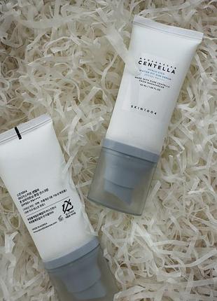 Солнцезащитный крем-сыворотка skin1004 madagascar centella hyalu-cica water-fit sun serum spf50+ pa++++