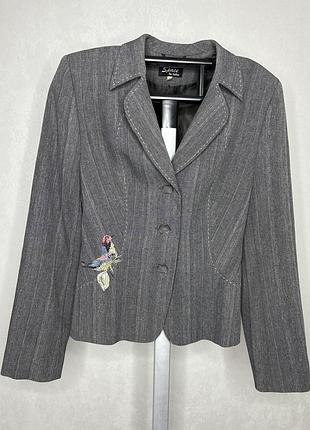 Брючный клстюм