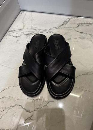 Сандалі чоловічі шкіряні