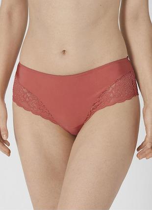 Трусы женские терракотового цвета с декором и кружевом