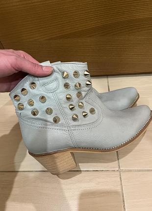 Шкіряни козаки блакитного кольору 37,5